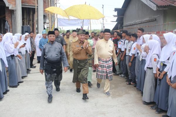  Langkat Punya SMK Peternakan, Pj Gubernur Sumut Sebut akan Jadi Investasi Besar